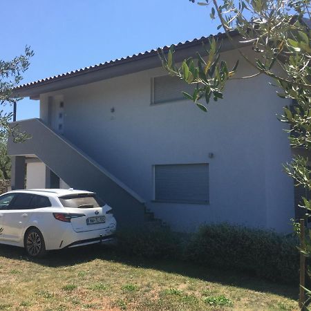 Kuca Za Odmor Bachus Villa Peroj Bagian luar foto